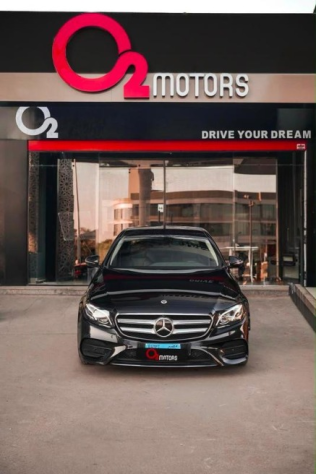 Mercedes E 350 2017 Black Automatic Used for Sale in Cairo