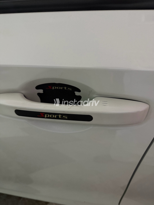 Honda Civic 2023 White Automatic Used for Sale in Greater Cairo ( Cairo + Giza) - 4