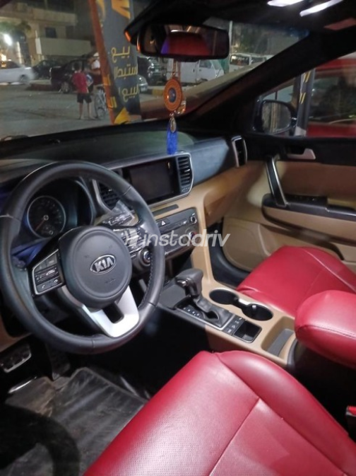 Kia Sportage 2020 Gray Automatic Used for Sale in Mohandessin - 6