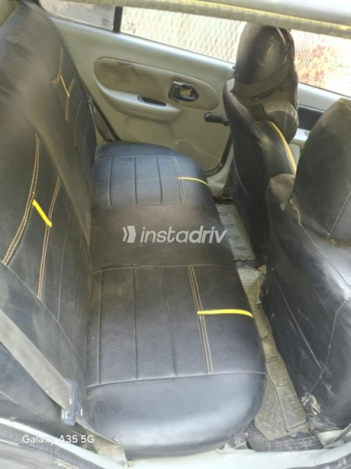 Renault Clio 2002 Silver Manual Used for Sale in Giza - 7