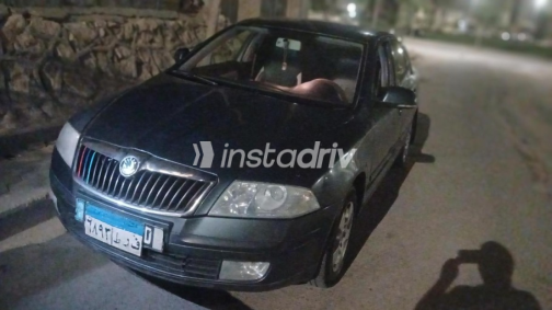 سكودا اوكتافيا A5 2006 أبيض أوتوماتيك مستعملة للبيع في حلوان - 1