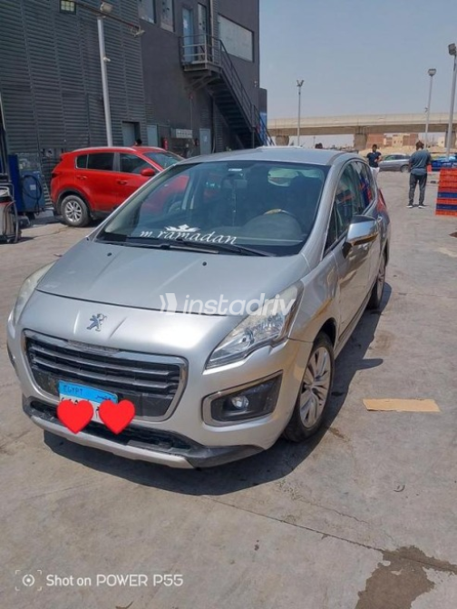 بيجو 3008 2015 فضي أوتوماتيك مستعملة للبيع في 6 أكتوبر - 2