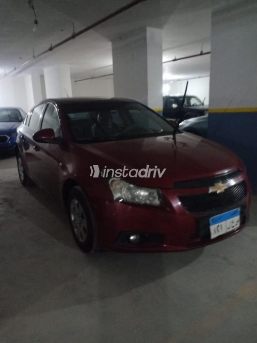 Chevrolet Cruze 2010 Burgundy Automatic Used for Sale in Helwan - 1