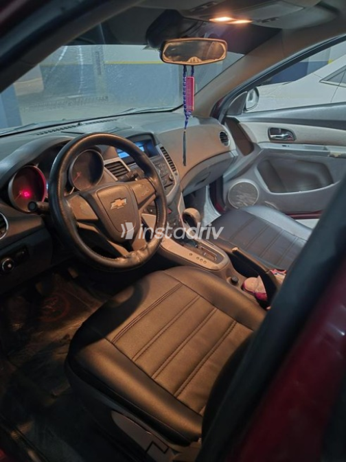Chevrolet Cruze 2010 Burgundy Automatic Used for Sale in Helwan - 5