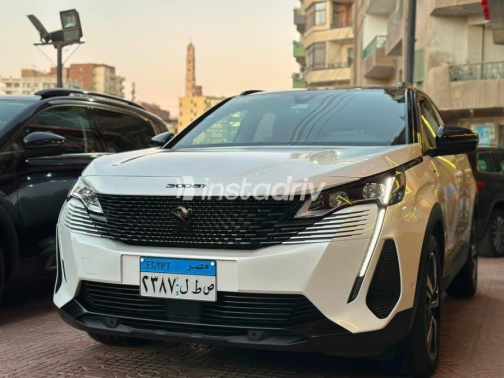 بيجو 3008 2024 أبيض أوتوماتيك مستعملة للبيع في الفيوم - 1