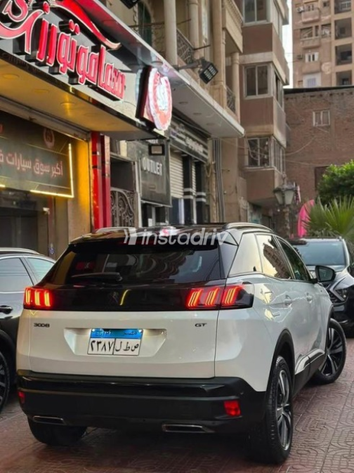 بيجو 3008 2024 أبيض أوتوماتيك مستعملة للبيع في الفيوم - 3