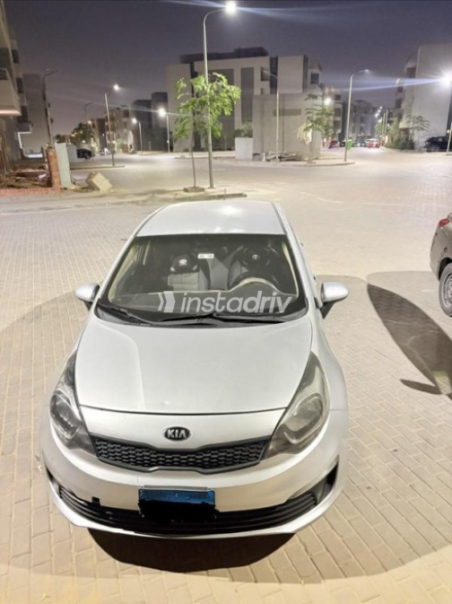 Kia Rio 2017 Silver Automatic Used for Sale in Obour City - 5
