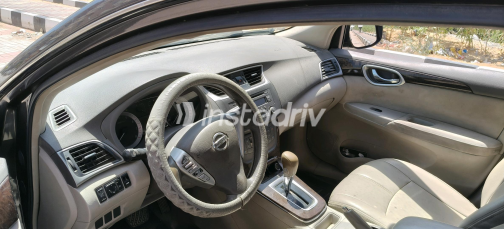 Nissan Sentra 2017 Gray Automatic Used for Sale in Greater Cairo ( Cairo + Giza) - 5