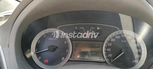 Nissan Sentra 2017 Gray Automatic Used for Sale in Greater Cairo ( Cairo + Giza) - 6