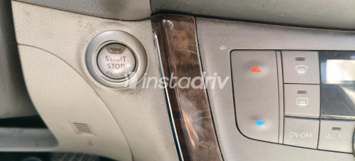 Nissan Sentra 2017 Gray Automatic Used for Sale in Greater Cairo ( Cairo + Giza) - 8