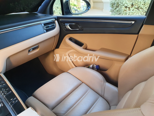 Porsche Macan 2021 Black Automatic Used for Sale in Greater Cairo ( Cairo + Giza) - 6