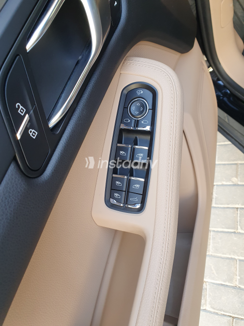 Porsche Macan 2021 Black Automatic Used for Sale in Greater Cairo ( Cairo + Giza) - 8