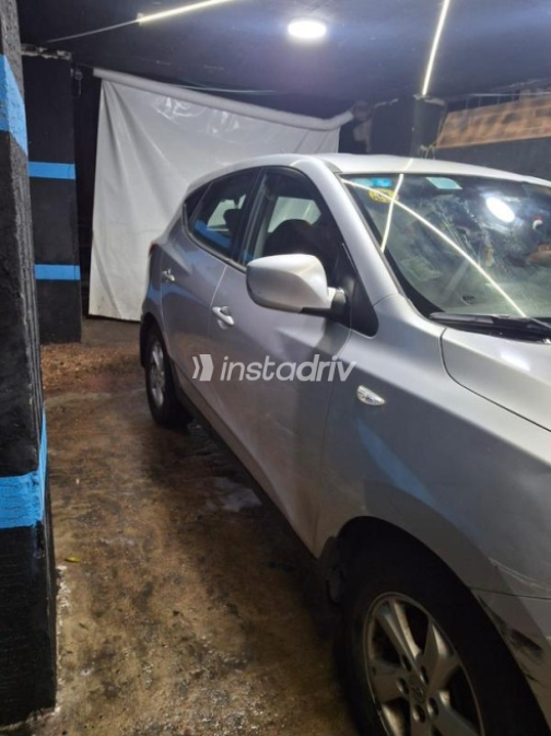 Hyundai IX 35 2013 Silver Automatic Used for Sale in Greater Cairo ( Cairo + Giza) - 2