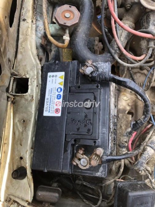 Mazda 323 1982 Gold Manual Used for Sale in Nasr city - 10