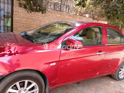 Mitsubishi Lancer 2015 Red Automatic Used for Sale in Greater Cairo ( Cairo + Giza) - 4