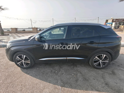 بيجو 3008 2019 أسود أوتوماتيك مستعملة للبيع في القاهرة الكبرى ( القاهرة - الجيزة) - 5