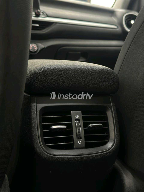 Kia Grand Cerato 2019 Gray Automatic Used for Sale in Greater Cairo ( Cairo + Giza) - 8