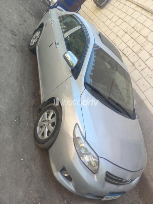 Toyota Corolla 2009 Silver Automatic Used for Sale in Faiyum - 1
