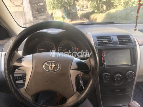 Toyota Corolla 2009 Silver Automatic Used for Sale in Faiyum - 5