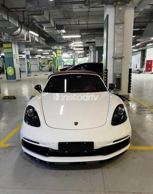 Porsche Boxster 2023 White Automatic Used for Sale in Cairo - 3