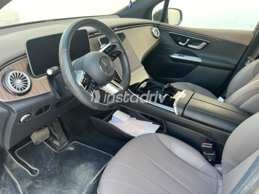 Mercedes E 350 2024 Black Automatic Used for Sale in Sheikh Zayed City - 2