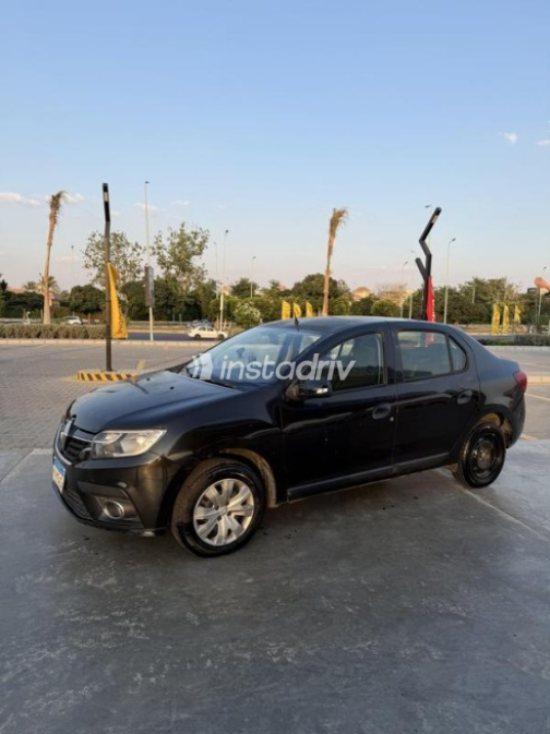 Renault Logan 2021 Black Automatic Used for Sale in Cairo - 2