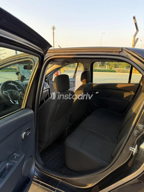 Renault Logan 2021 Black Automatic Used for Sale in Cairo - 7