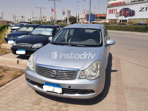 Nissan Bluebird 2009 Silver Automatic Used for Sale in Greater Cairo ( Cairo + Giza) - 4