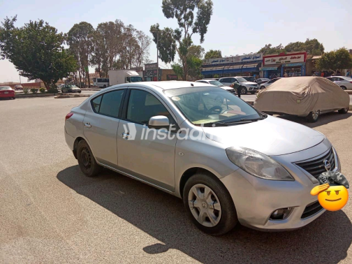 Nissan XTrail 2013 Silver Automatic Used for Sale in Greater Cairo ( Cairo + Giza) - 5