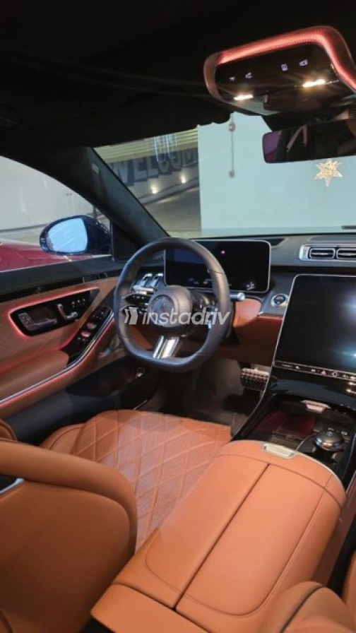 Mercedes S 500 2021 Black Automatic Used for Sale in Cairo - 3