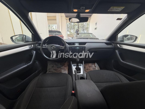 Skoda Octavia 2020 Silver Automatic Used for Sale in Alexandria - 2
