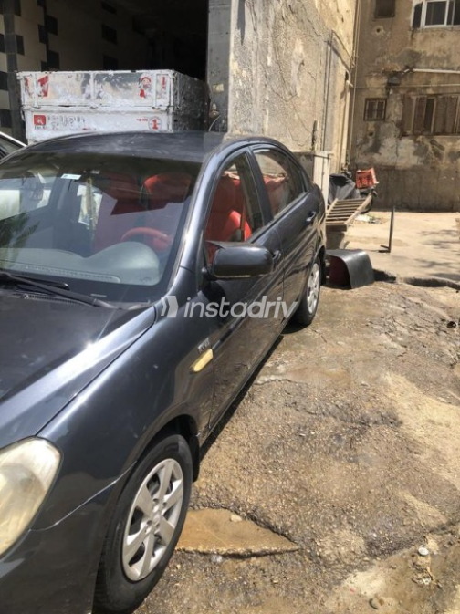 Hyundai Accent 2011 Dark Gray Automatic Used for Sale in Cairo - 7