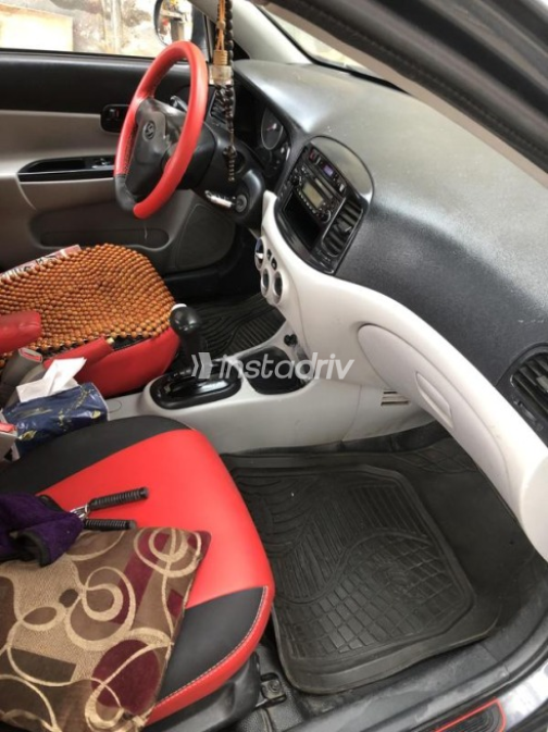Hyundai Accent 2011 Dark Gray Automatic Used for Sale in Cairo - 9