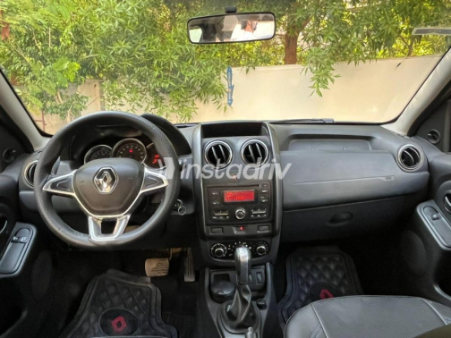 Renault Duster 2018 Brown Automatic Used for Sale in Heliopolis - 8