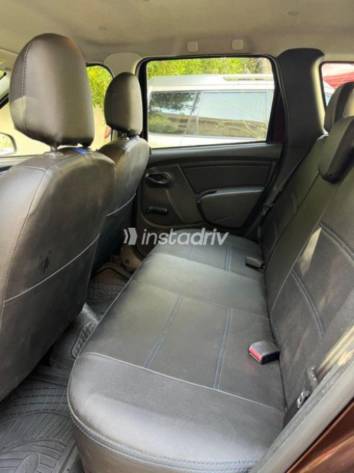 Renault Duster 2018 Brown Automatic Used for Sale in Heliopolis - 9