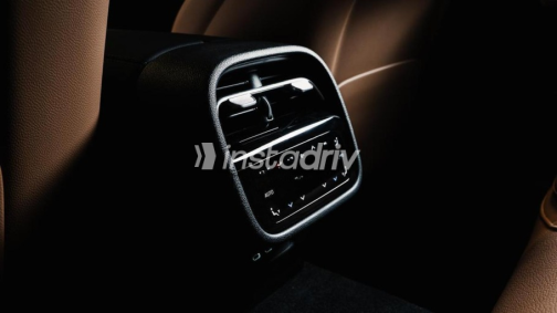 Mercedes E 200 2024 Black Automatic Used for Sale in Cairo - 8