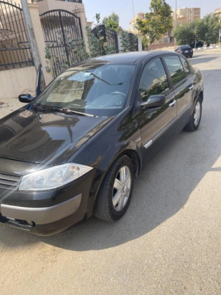 رينو ميجان 2005 أسود أوتوماتيك مستعملة للبيع في القاهرة