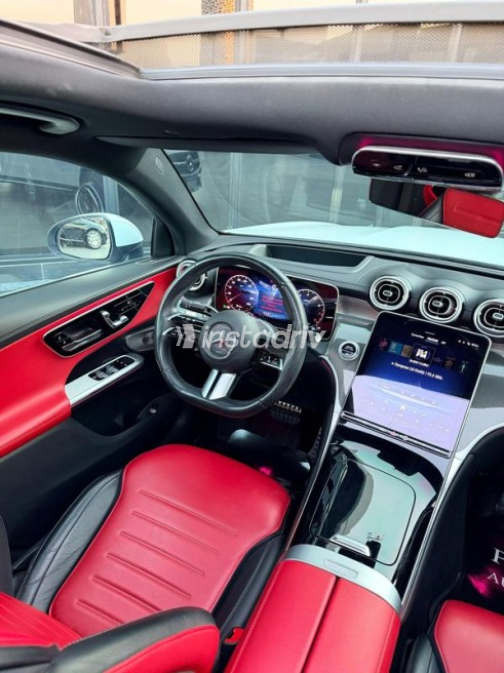 Mercedes GLC 300 2025 White Automatic Used for Sale in Sheikh Zayed City - 5