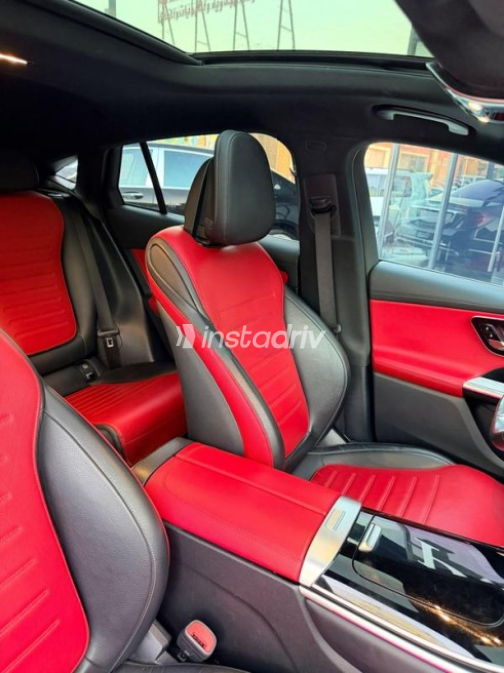 Mercedes GLC 300 2025 White Automatic Used for Sale in Sheikh Zayed City - 9
