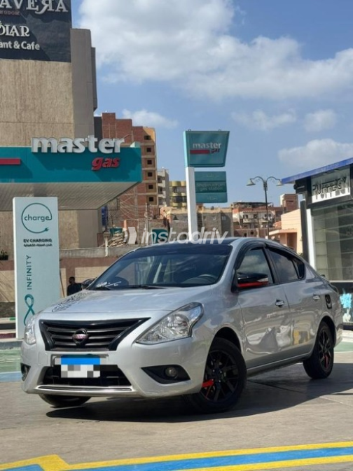 Nissan Sunny 2024 Silver Automatic Used for Sale in Shibin el Kom  - 2