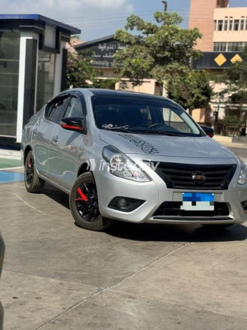 Nissan Sunny 2024 Silver Automatic Used for Sale in Shibin el Kom  - 3