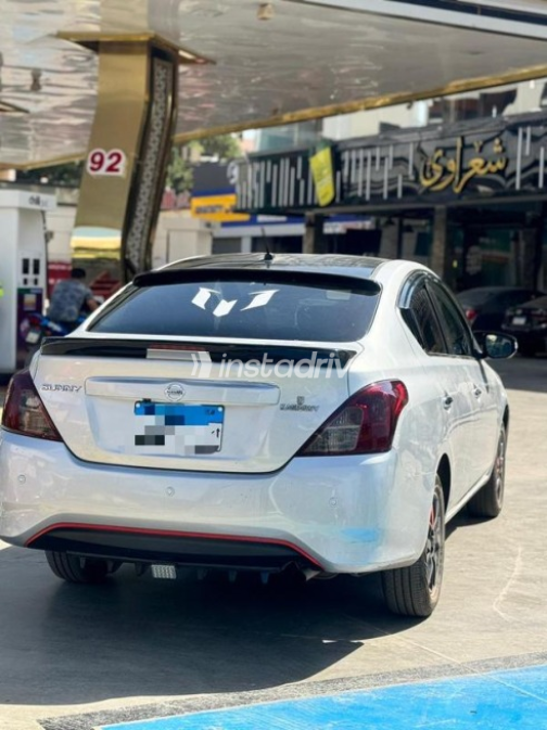 Nissan Sunny 2024 Silver Automatic Used for Sale in Shibin el Kom  - 5
