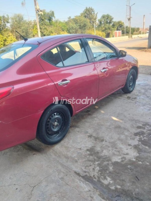 Nissan Sunny 2019 Red Automatic Used for Sale in Sheikh Zayed City - 2