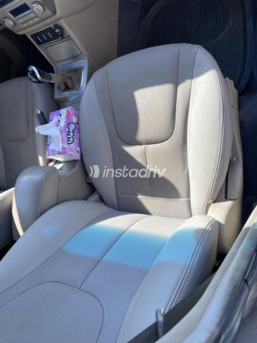 Emgrand EC 7 2014 Silver Manual Used for Sale in Beni Suef - 3