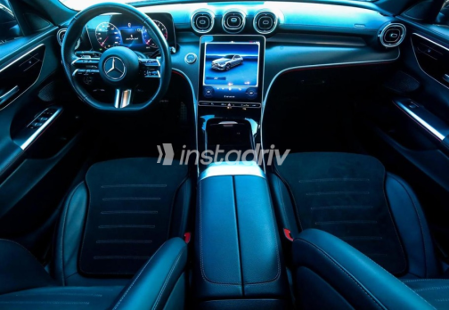 Mercedes C 200 2023 Dark Red Automatic Used for Sale in Madinaty - 7