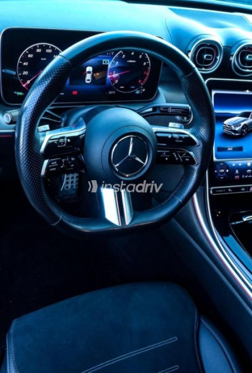 Mercedes C 200 2023 Dark Red Automatic Used for Sale in Madinaty - 10