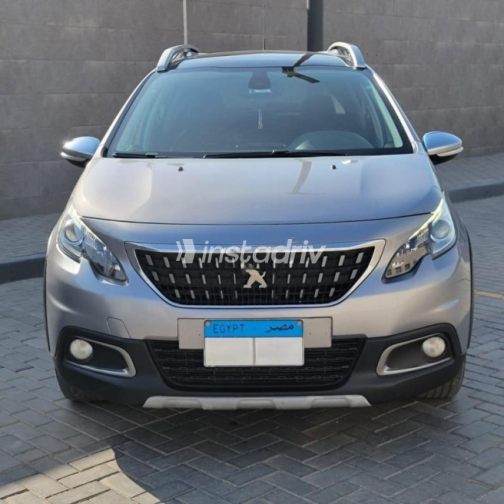 Peugeot 2008 2019 Silver Automatic Used for Sale in Cairo - 2