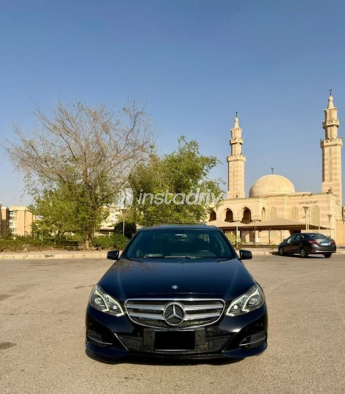مرسيدس E 200 2014 أسود أوتوماتيك مستعملة للبيع في مصر الجديدة - 10
