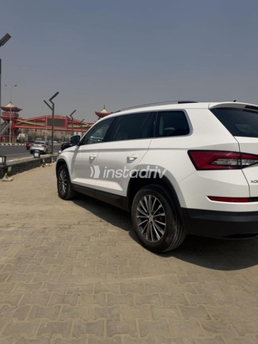 Skoda Kodiaq 2021 White Automatic Used for Sale in Cairo - 4