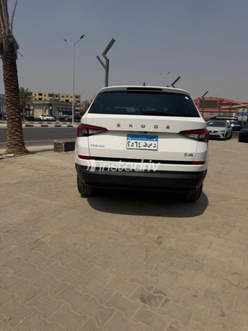 Skoda Kodiaq 2021 White Automatic Used for Sale in Cairo - 5